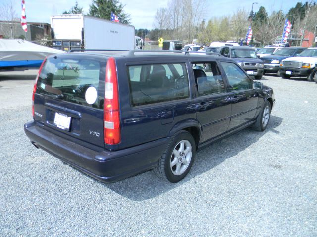 Volvo V70 1998 photo 8