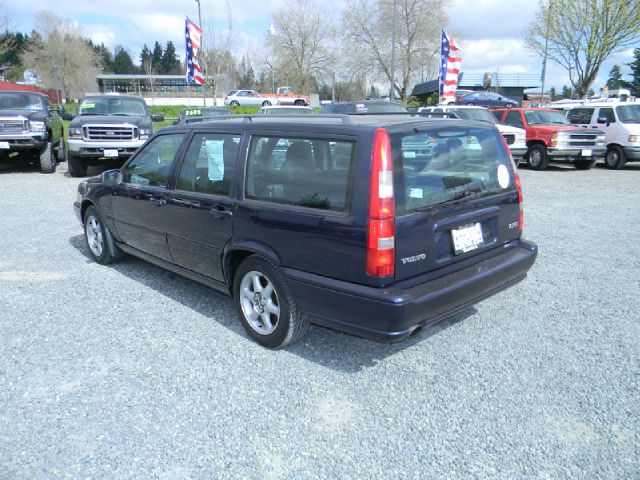 Volvo V70 1998 photo 9