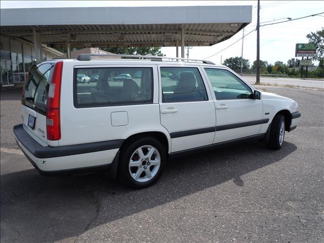 Volvo V70 1998 photo 4