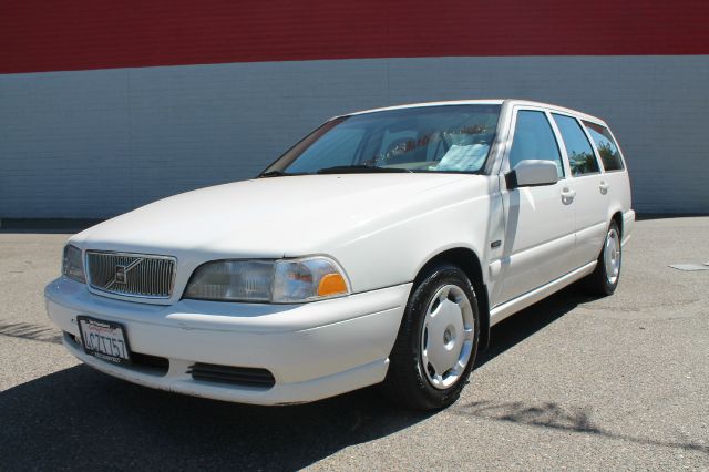 Volvo V70 1998 photo 4