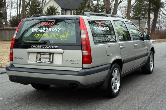 Volvo V70 2000 photo 8