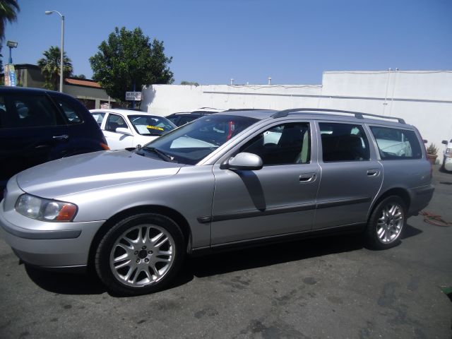 Volvo V70 2001 photo 3