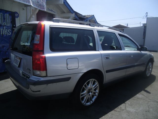 Volvo V70 2001 photo 4