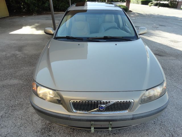 Volvo V70 2001 photo 19