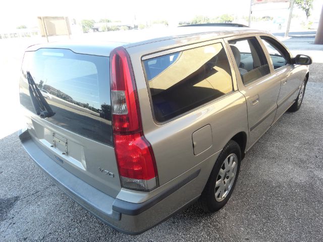 Volvo V70 2001 photo 5