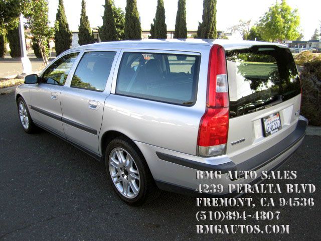 Volvo V70 4X4 ED. Bauer EL Wagon