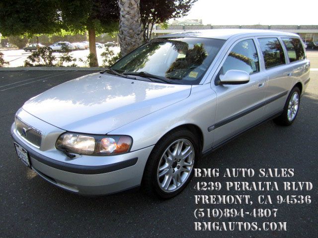 Volvo V70 2001 photo 2