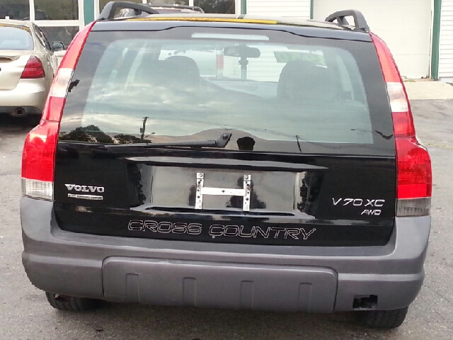 Volvo V70 2001 photo 2