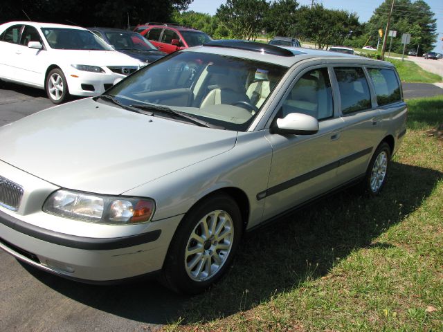 Volvo V70 2001 photo 4