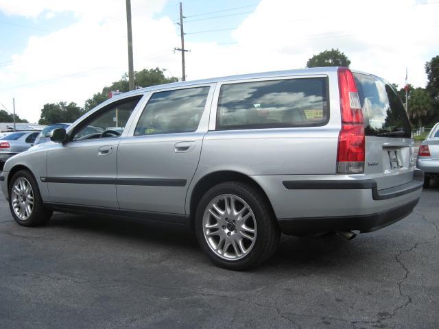 Volvo V70 2001 photo 5