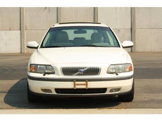 Volvo V70 2001 photo 1