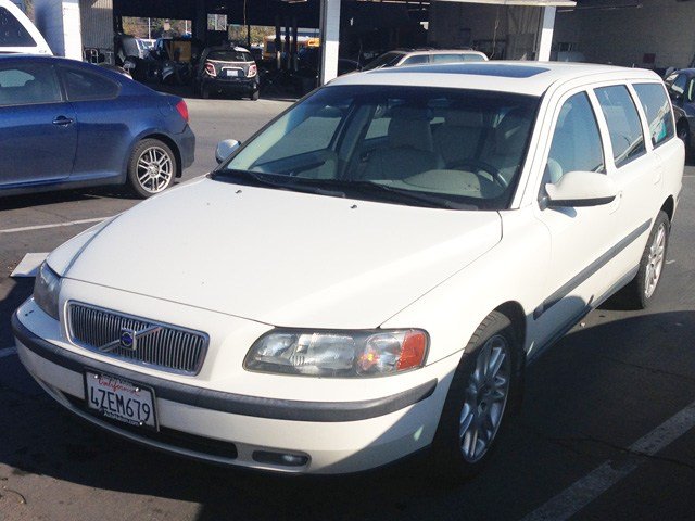 Volvo V70 2002 photo 1