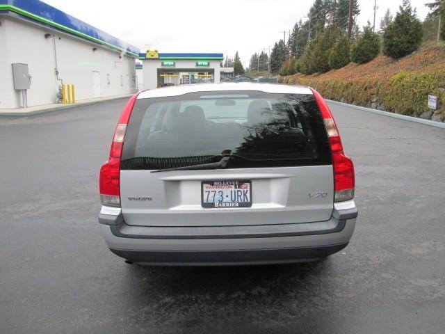 Volvo V70 2002 photo 4