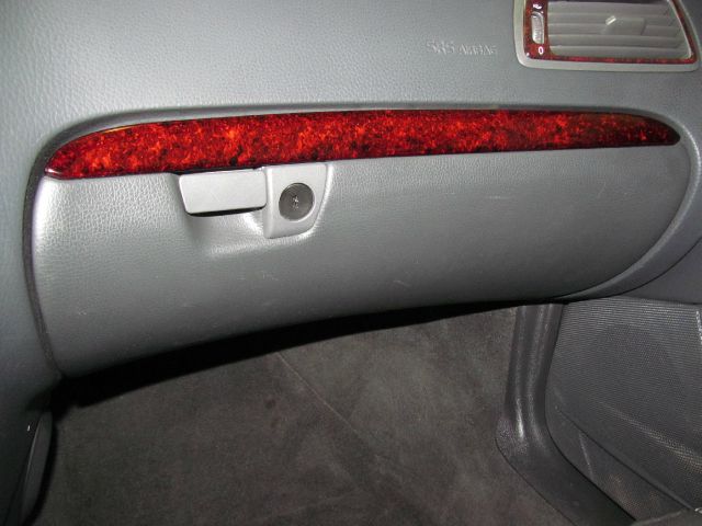 Volvo V70 2003 photo 22