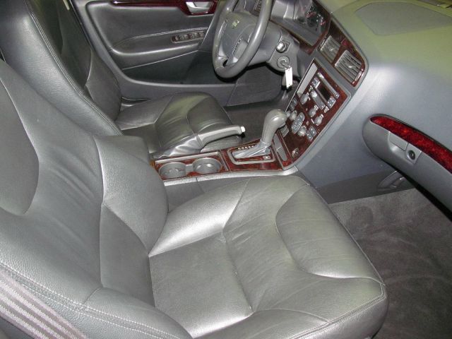 Volvo V70 2003 photo 7