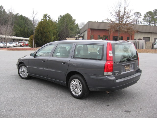 Volvo V70 2004 photo 4