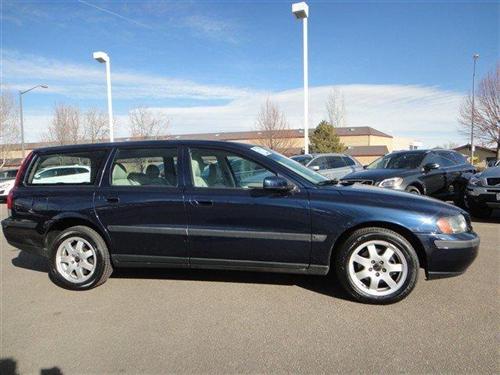 Volvo V70 2004 photo 2