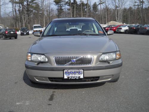 Volvo V70 2004 photo 1