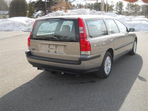 Volvo V70 2004 photo 4