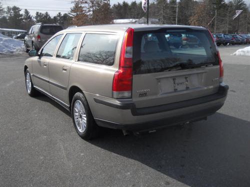 Volvo V70 2004 photo 3