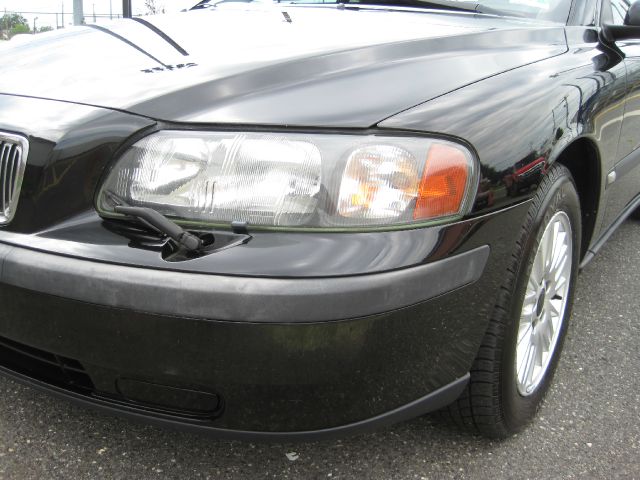 Volvo V70 2004 photo 4