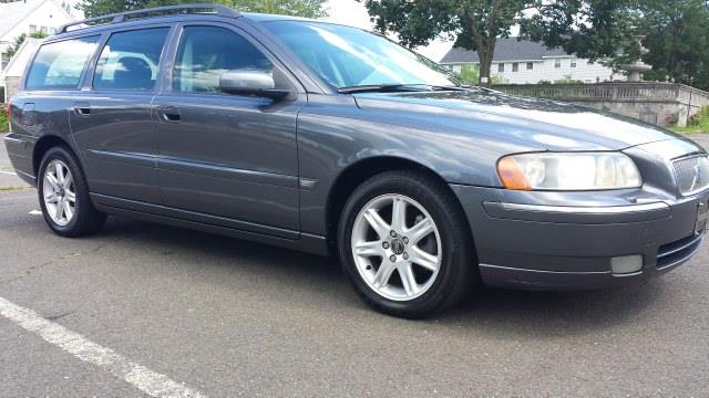 Volvo V70 2005 photo 2