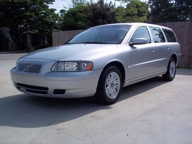 Volvo V70 2005 photo 3