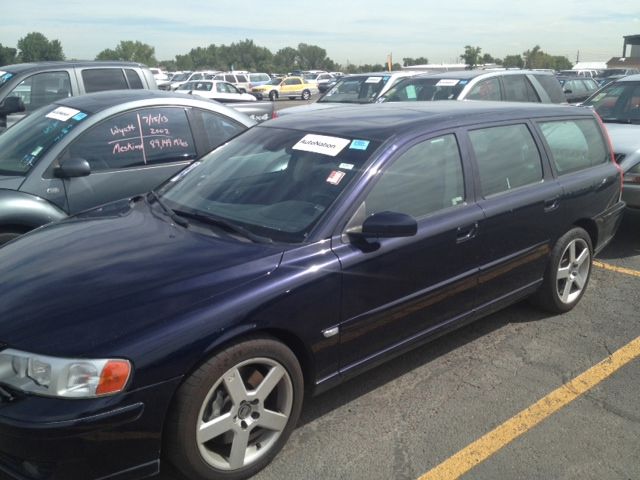 Volvo V70 2006 photo 2