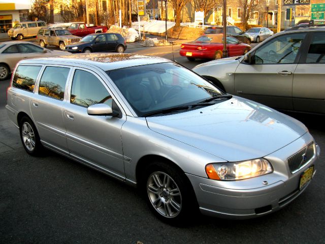 Volvo V70 2006 photo 3