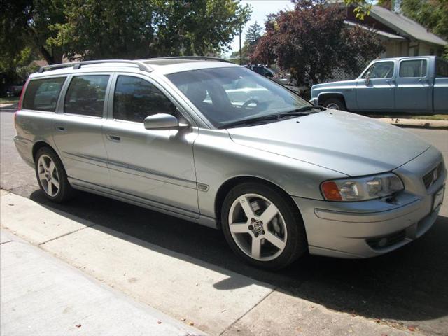 Volvo V70 2006 photo 3