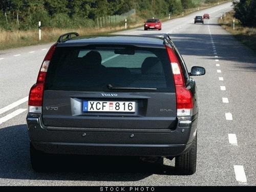 Volvo V70 2007 photo 2