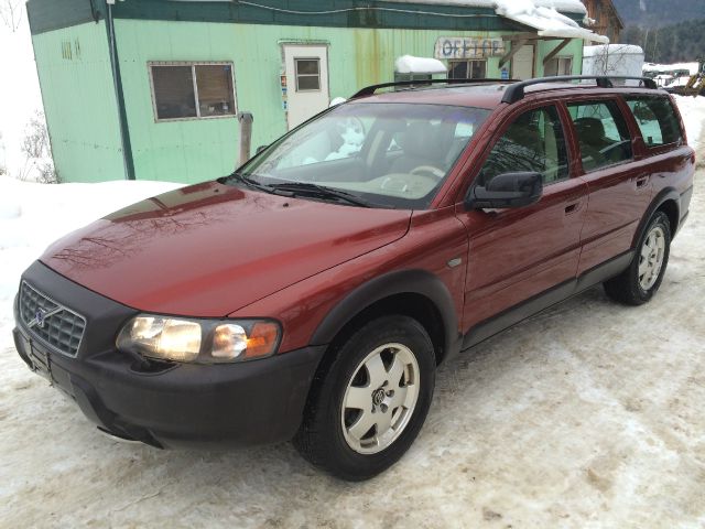 Volvo V70 XC 2001 photo 2