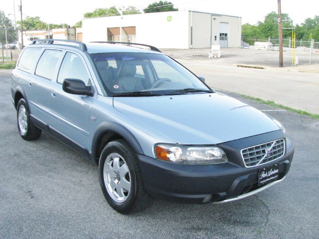 Volvo V70 XC 2001 photo 7