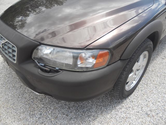 Volvo V70 XC 2001 photo 3