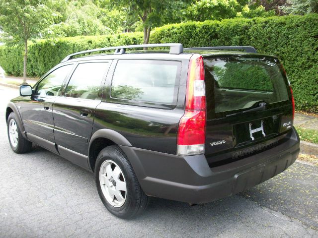 Volvo V70 XC 2001 photo 14