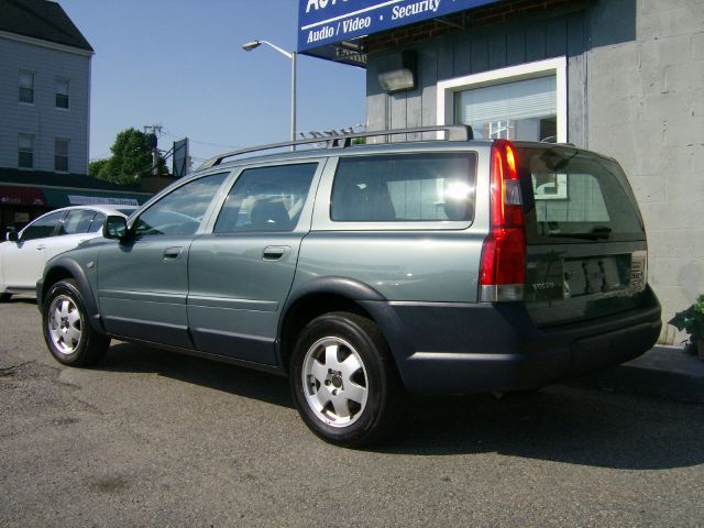 Volvo V70 XC 2002 photo 4