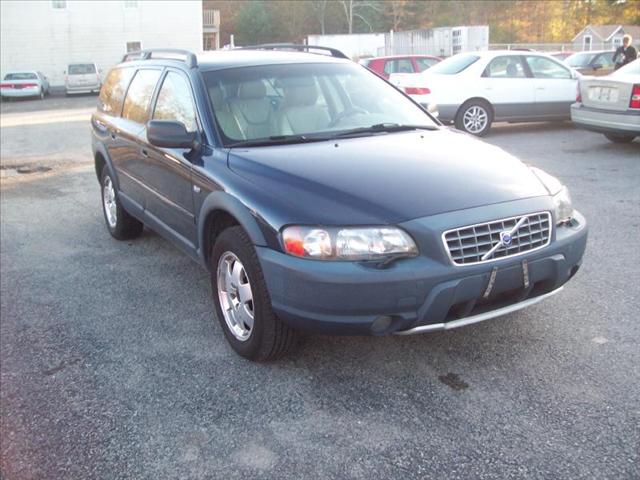 Volvo V70 XC 2002 photo 4