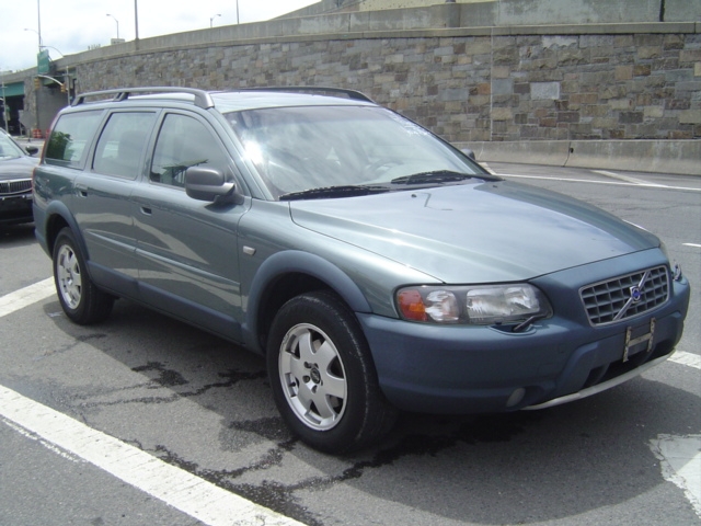 Volvo V70 XC 2002 photo 4