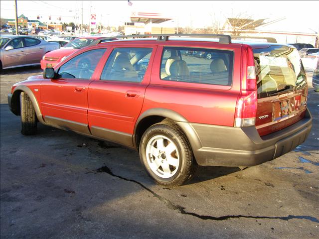 Volvo V70 XC 2002 photo 3