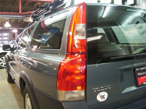 Volvo V70 XC 2002 photo 2