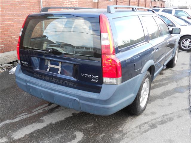 Volvo V70 XC 2002 photo 3