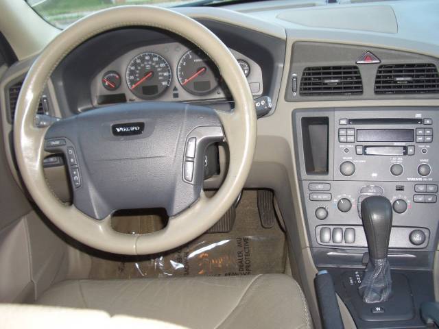 Volvo V70 XC 2002 photo 5