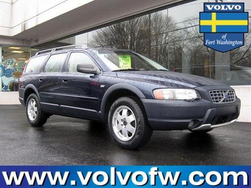 Volvo V70 XC LE 4D Passenger Van Other