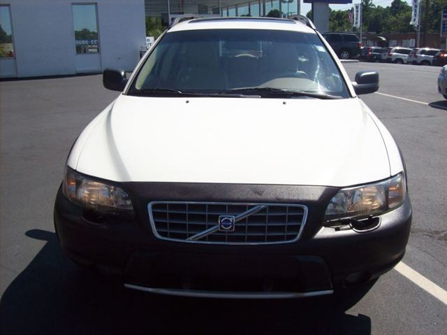 Volvo V70 XC 2002 photo 4