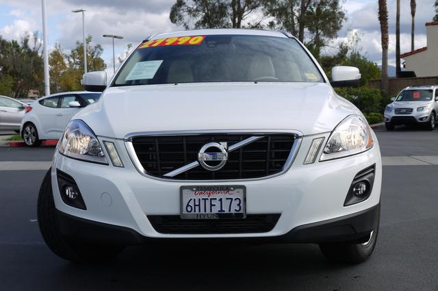 Volvo XC60 2010 photo 2