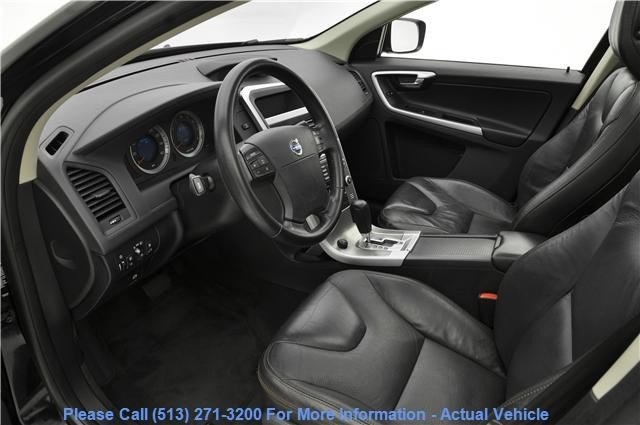 Volvo XC60 2010 photo 5