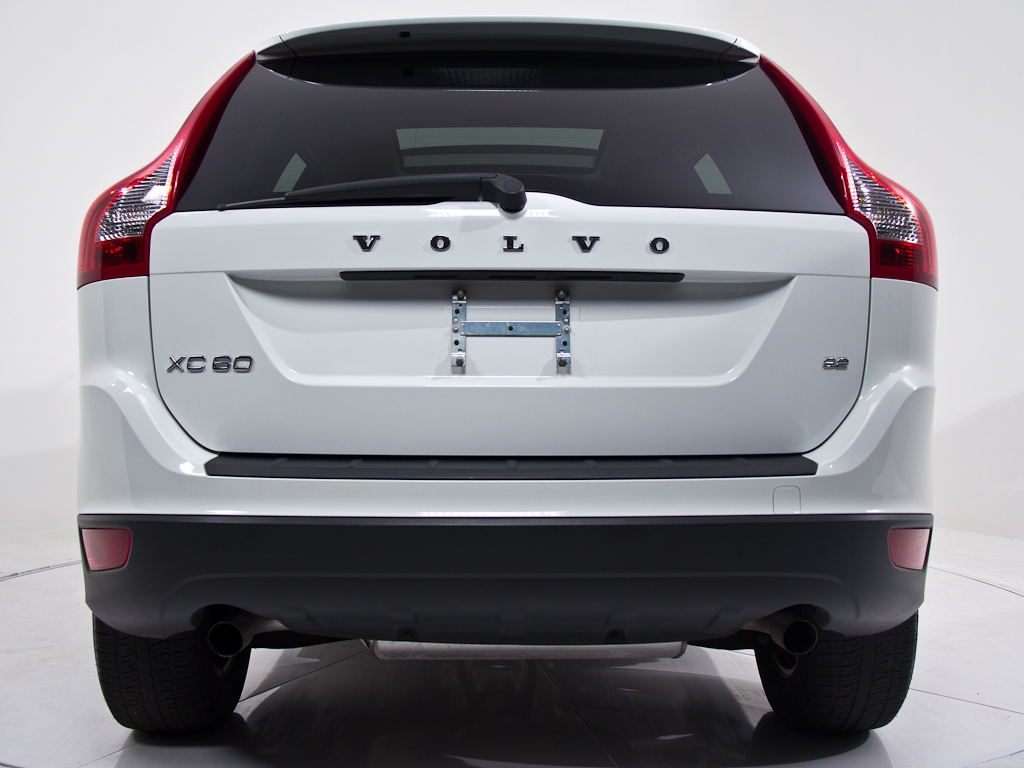 Volvo XC60 2010 photo 4