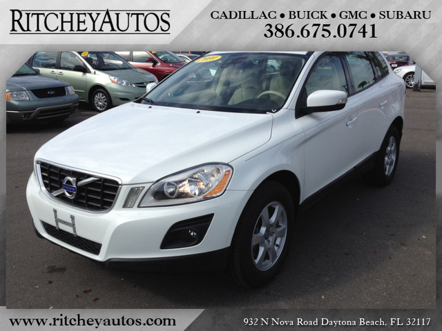 Volvo XC60 2010 photo 2