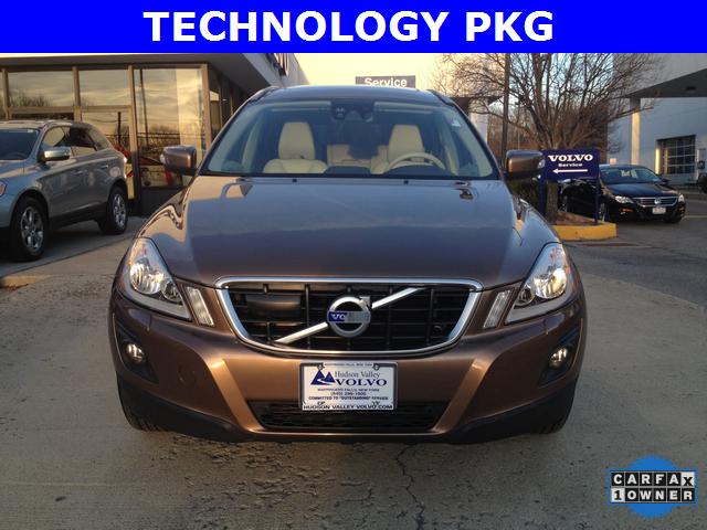 Volvo XC60 2010 photo 1