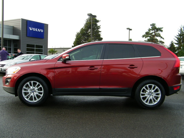 Volvo XC60 2010 photo 1